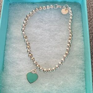 Tiffany and Co. Return to Tiffany heart tag bead bracelet 4mm